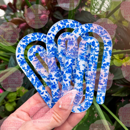 Blue Floral Jumbo Paperclip – Elegant Bookmark, Vintage-Inspired Desk Accessory, Bookish Gift, Teacher Stationery, Office Supplies