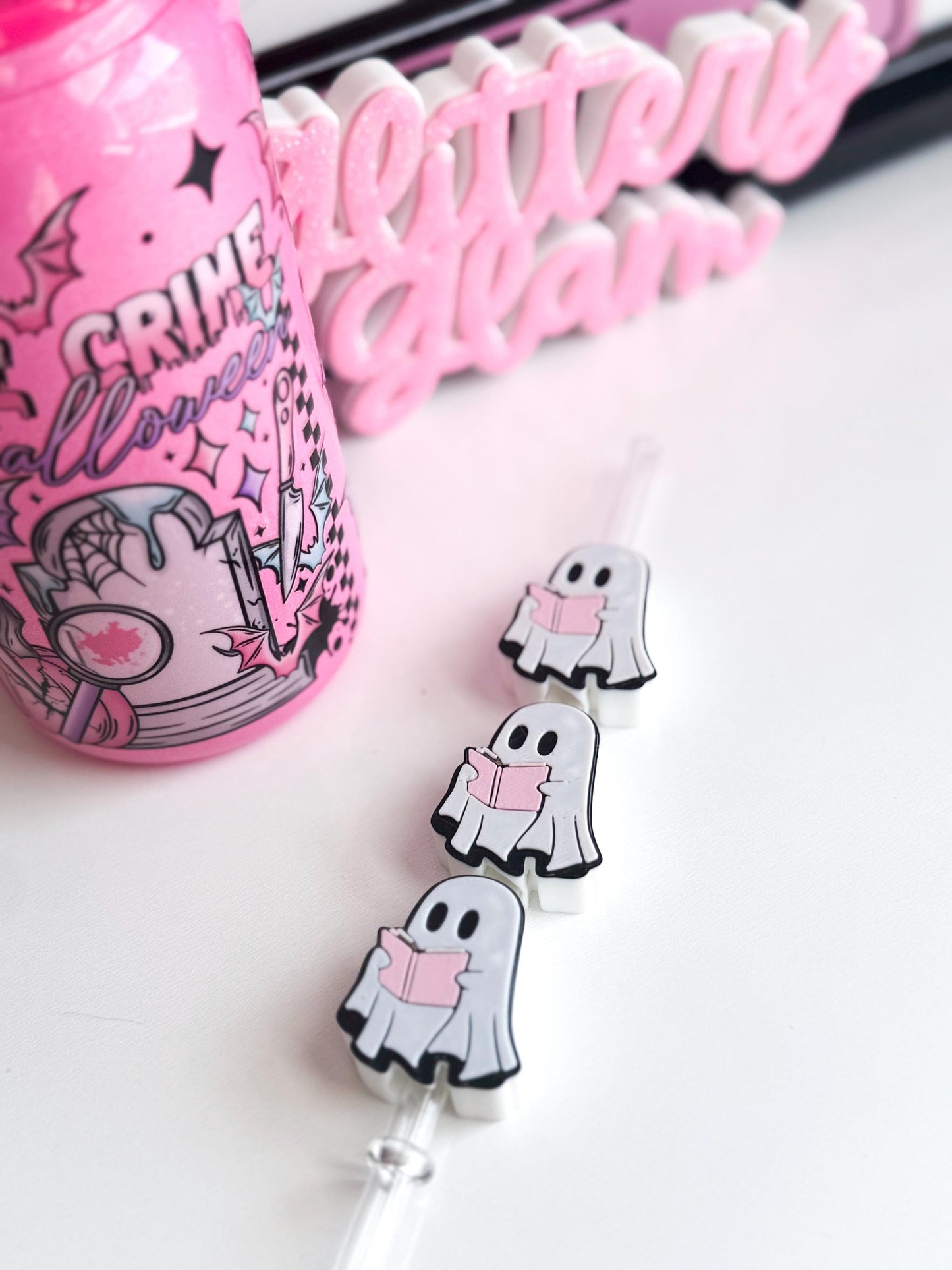 Bookish Ghost Straw Topper
