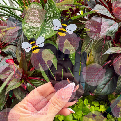 Bee-Shaped Jumbo Paperclip – Cute Bee Bookmark, Teacher Gift, Bookish Accessory, Boho Office Decor, Planner Clip, Back to School Stationery